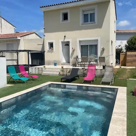 Ensoleillée Avec Piscine Route Des Plages