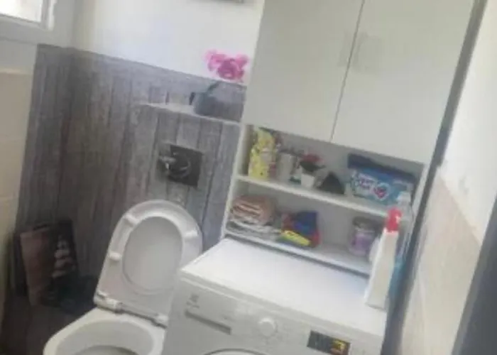 Villa Ensoleillée Avec Piscine Route Des Plages Aimargues